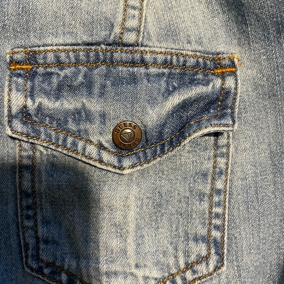 Guess denim button down - Picture 9 of 9